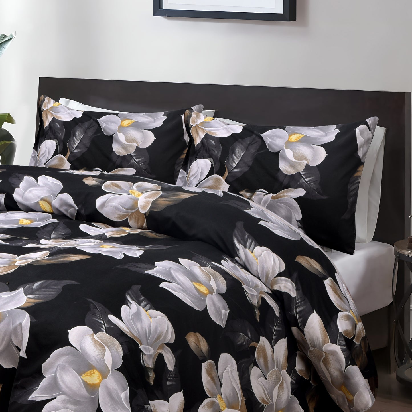 Tazanna Black Quilt Cover Set -Soft Bedding